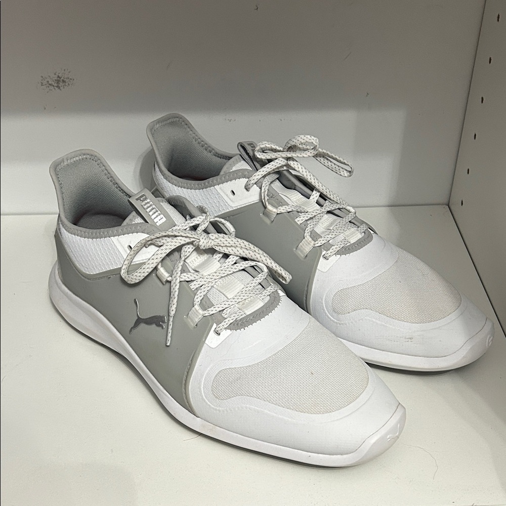 Puma Men's White and Gray Golf Shoes